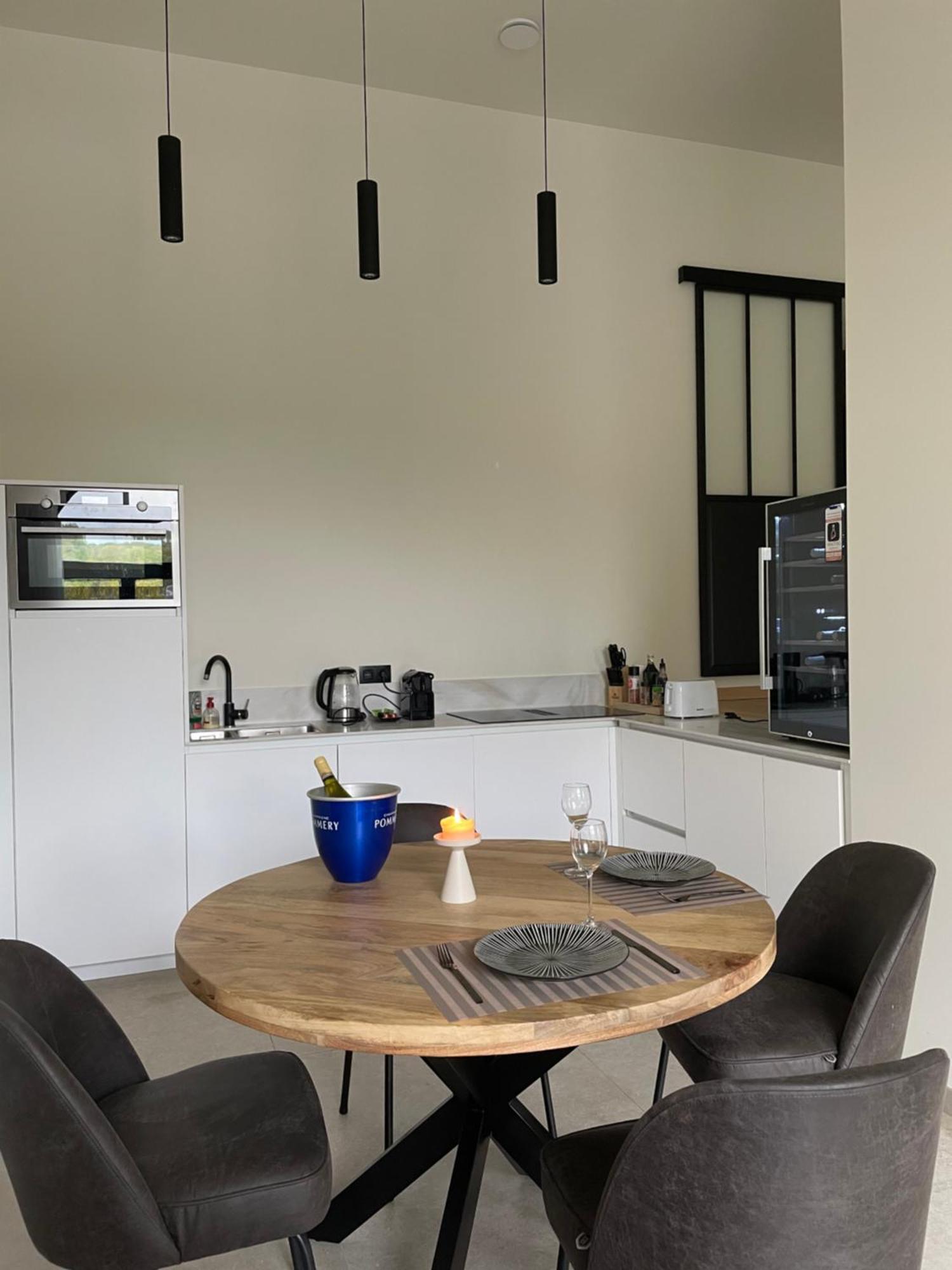 Le Castel Mosan Apartment Namur Exterior photo