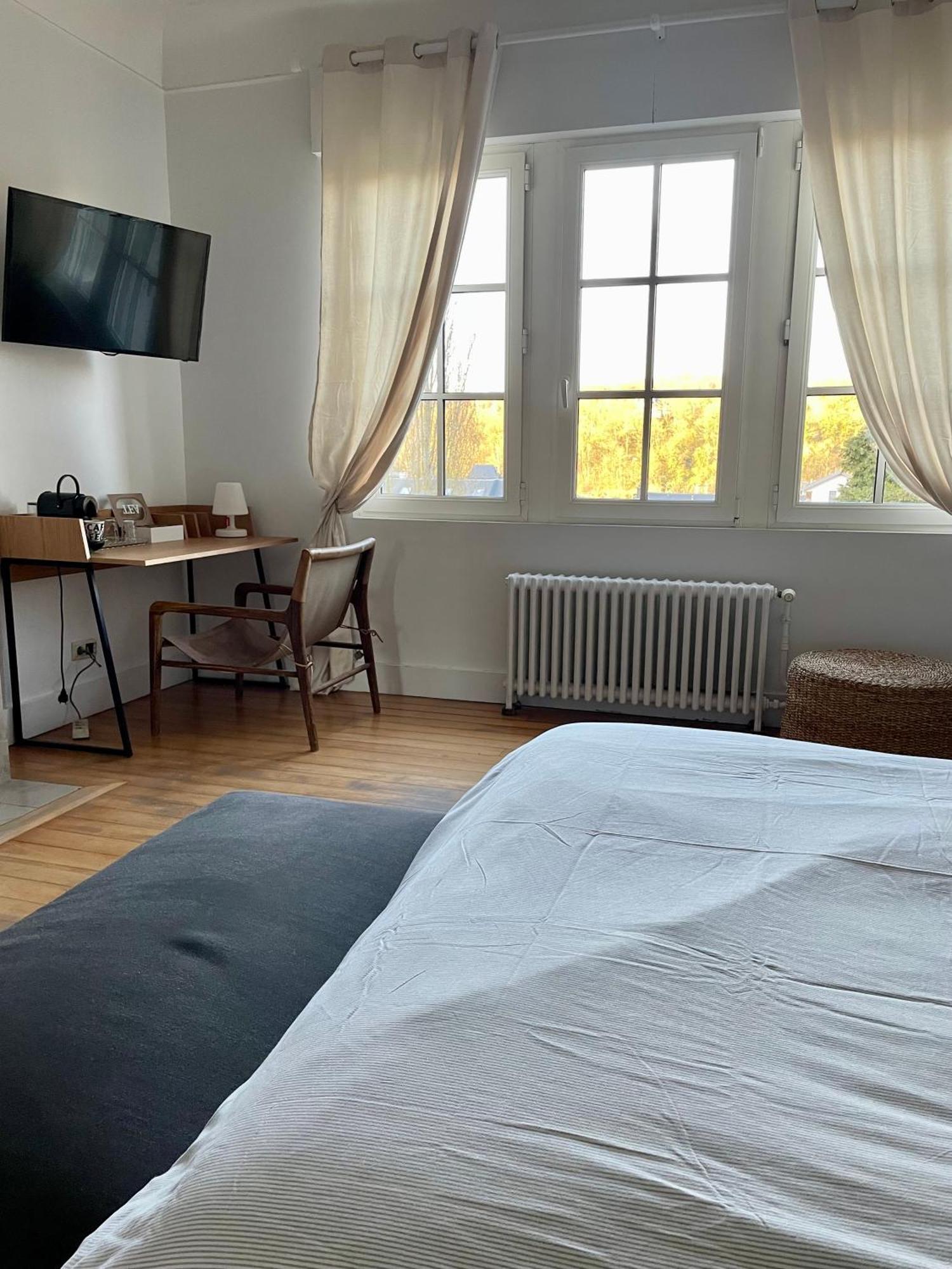 Le Castel Mosan Apartment Namur Exterior photo